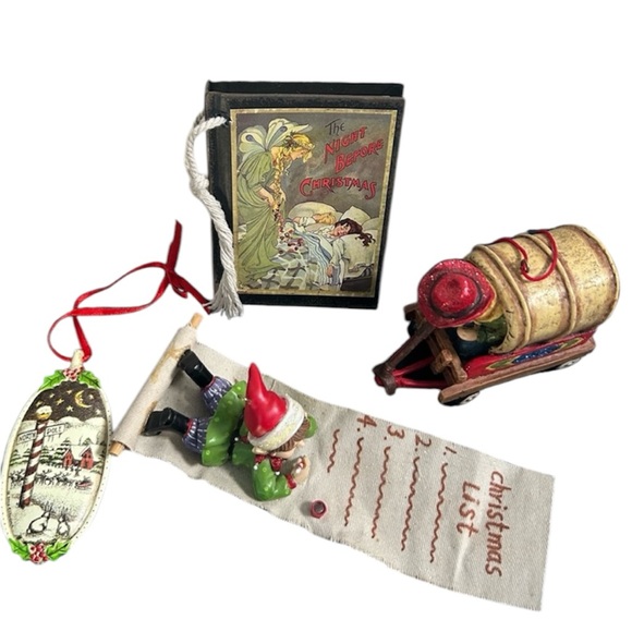 Source Unknown Other - 2/$20– ‘VINTAGE STYLE’ CHRISTMAS TREE ORNAMENTS (SET OF 4)